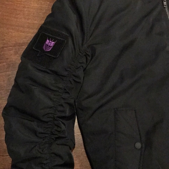 Bomber jacket - Picture 3 of 5